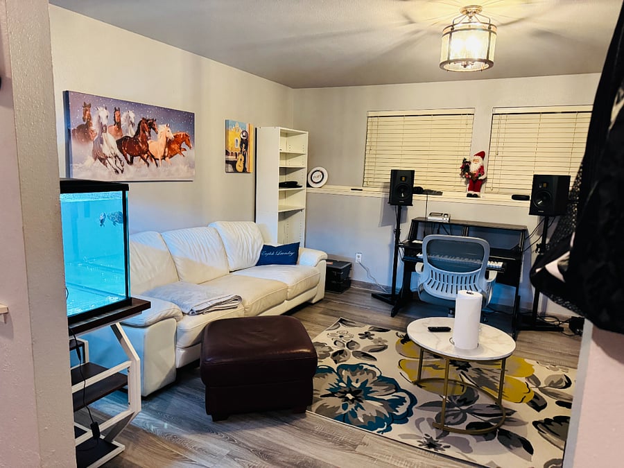 Furnished Finder property 830881_1 photo 10