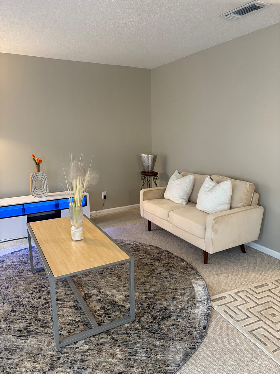 Furnished Finder property 830886_1 photo 13