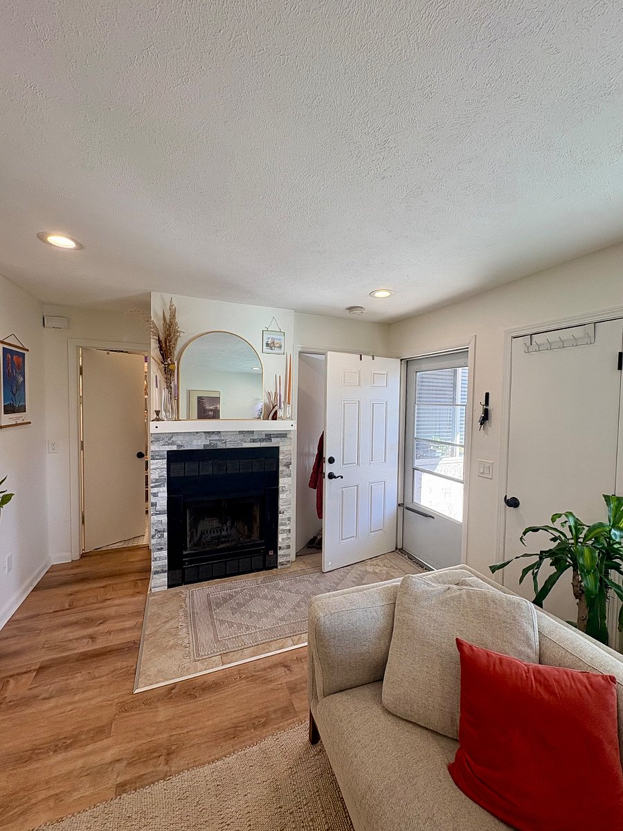 Furnished Finder property 830915_1 photo 12