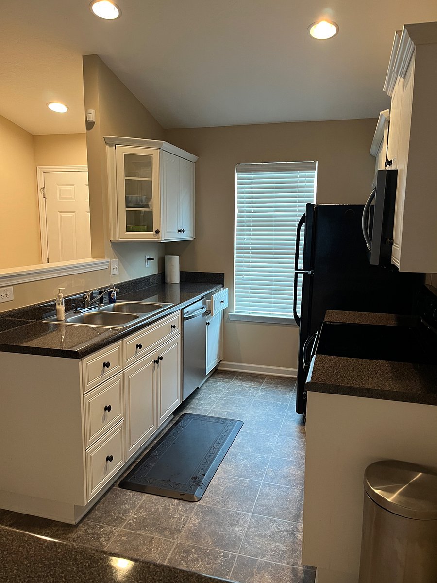 Furnished Finder property 830921_1 photo 2