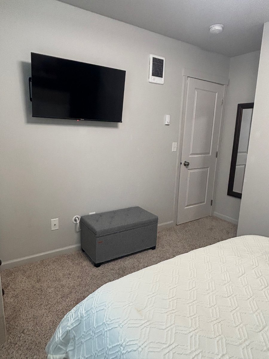 Furnished Finder property 830922_1 photo 4