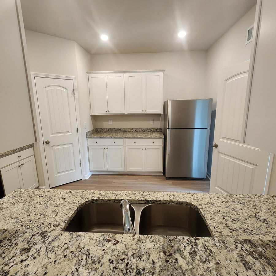 Furnished Finder property 830973_1 photo 15