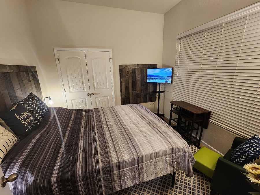 Furnished Finder property 830973_1 photo 17