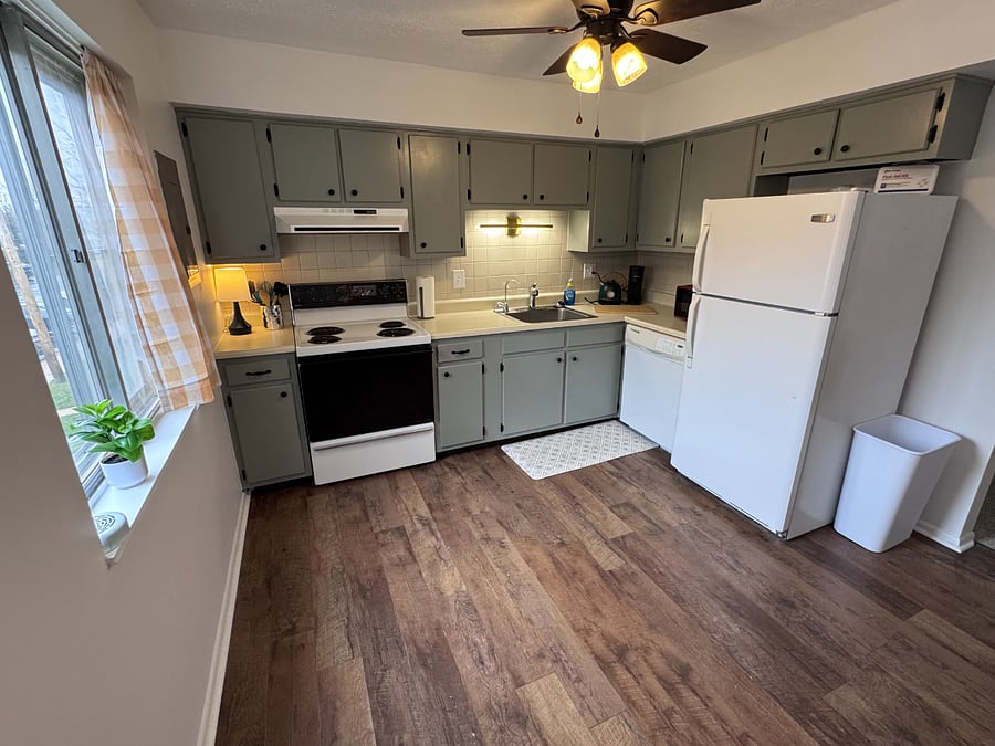 Furnished Finder property 830976_1 photo 6