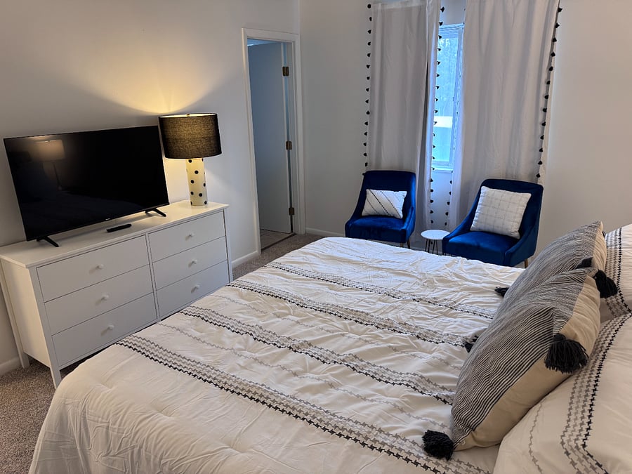 Furnished Finder property 830976_1 photo 12