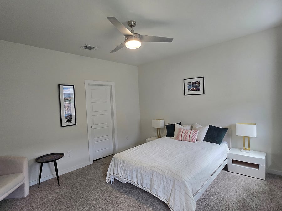 Furnished Finder property 830985_1 photo 4