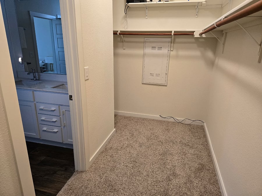 Furnished Finder property 830985_1 photo 9