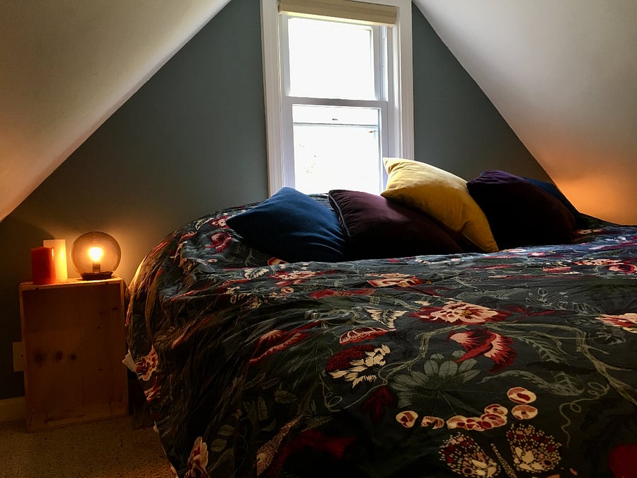 King sized bed in the loft