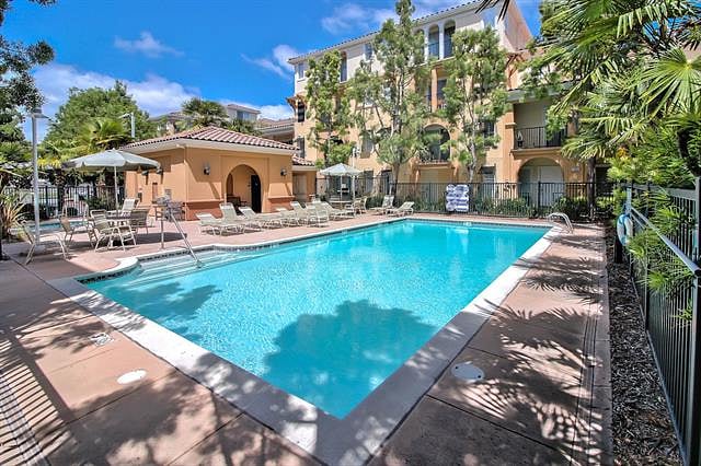 Furnished Finder property 831010_1 photo 17