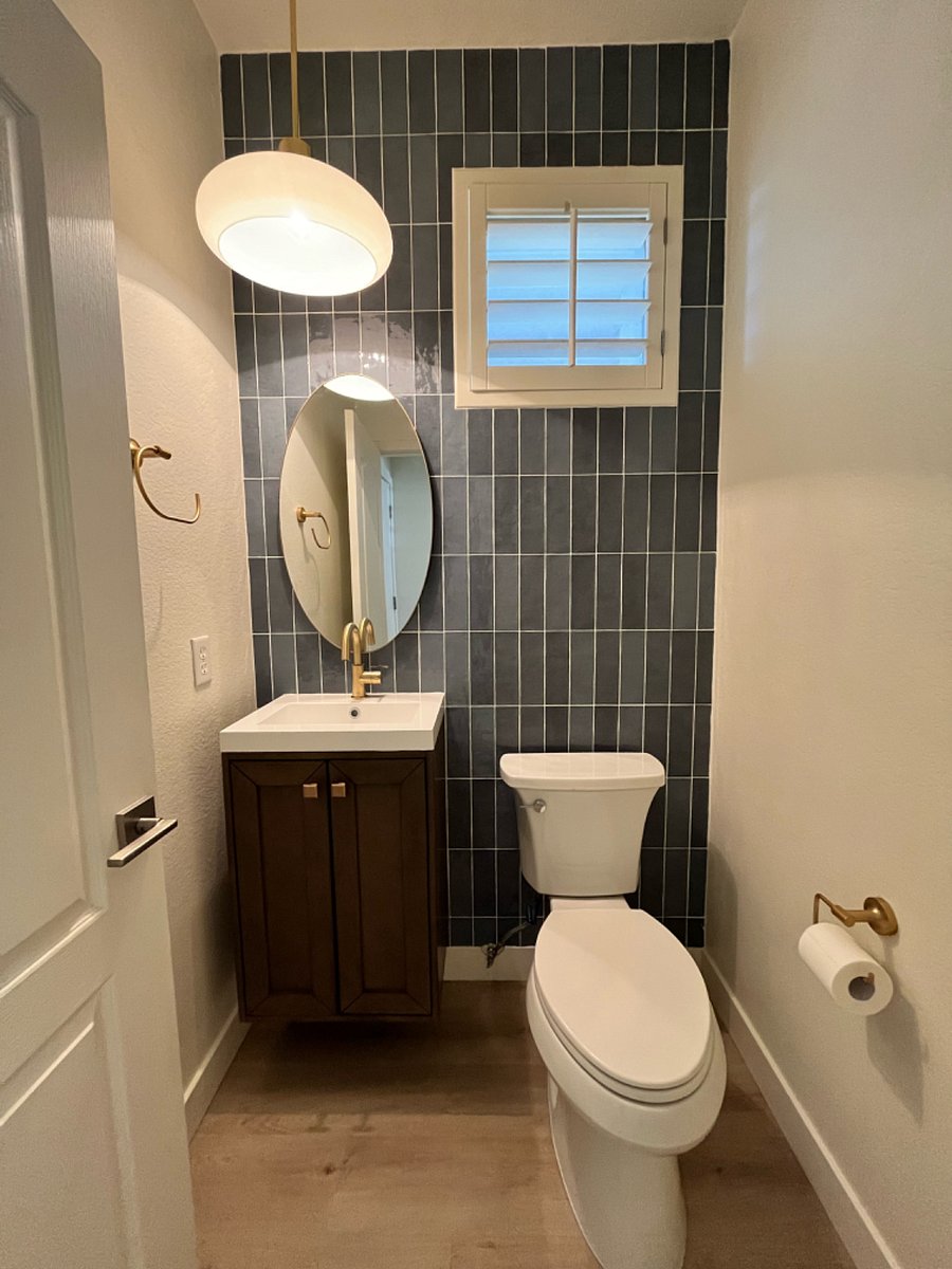 Main floor half bath