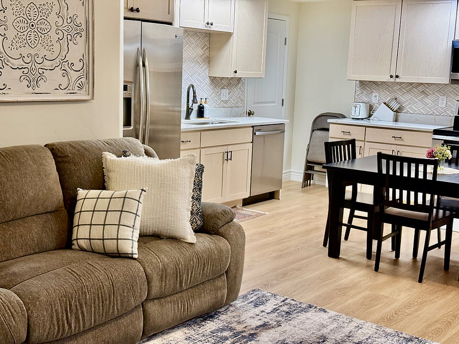 Furnished Finder property 831059_1 photo 26