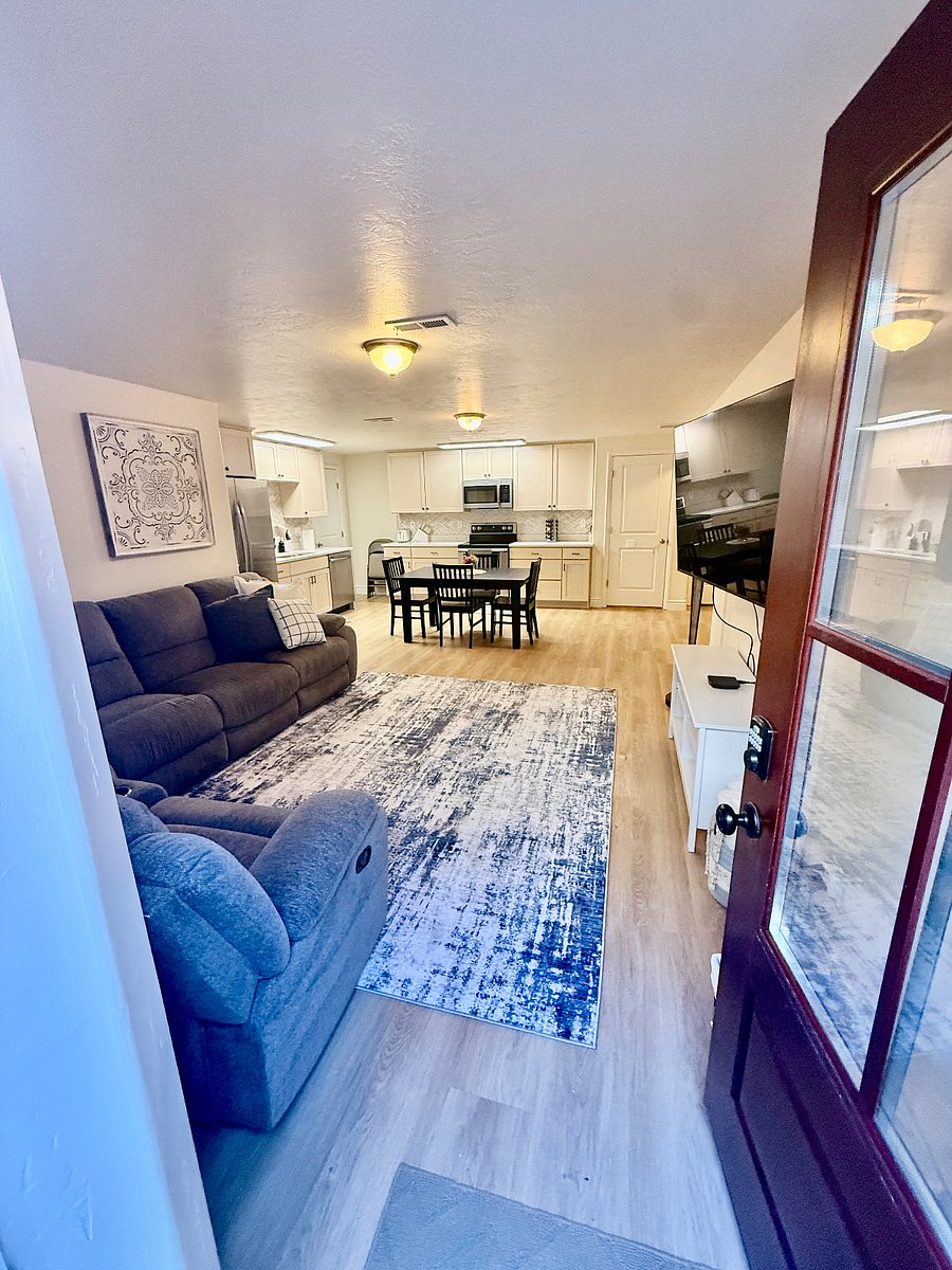 Furnished Finder property 831059_1 photo 29