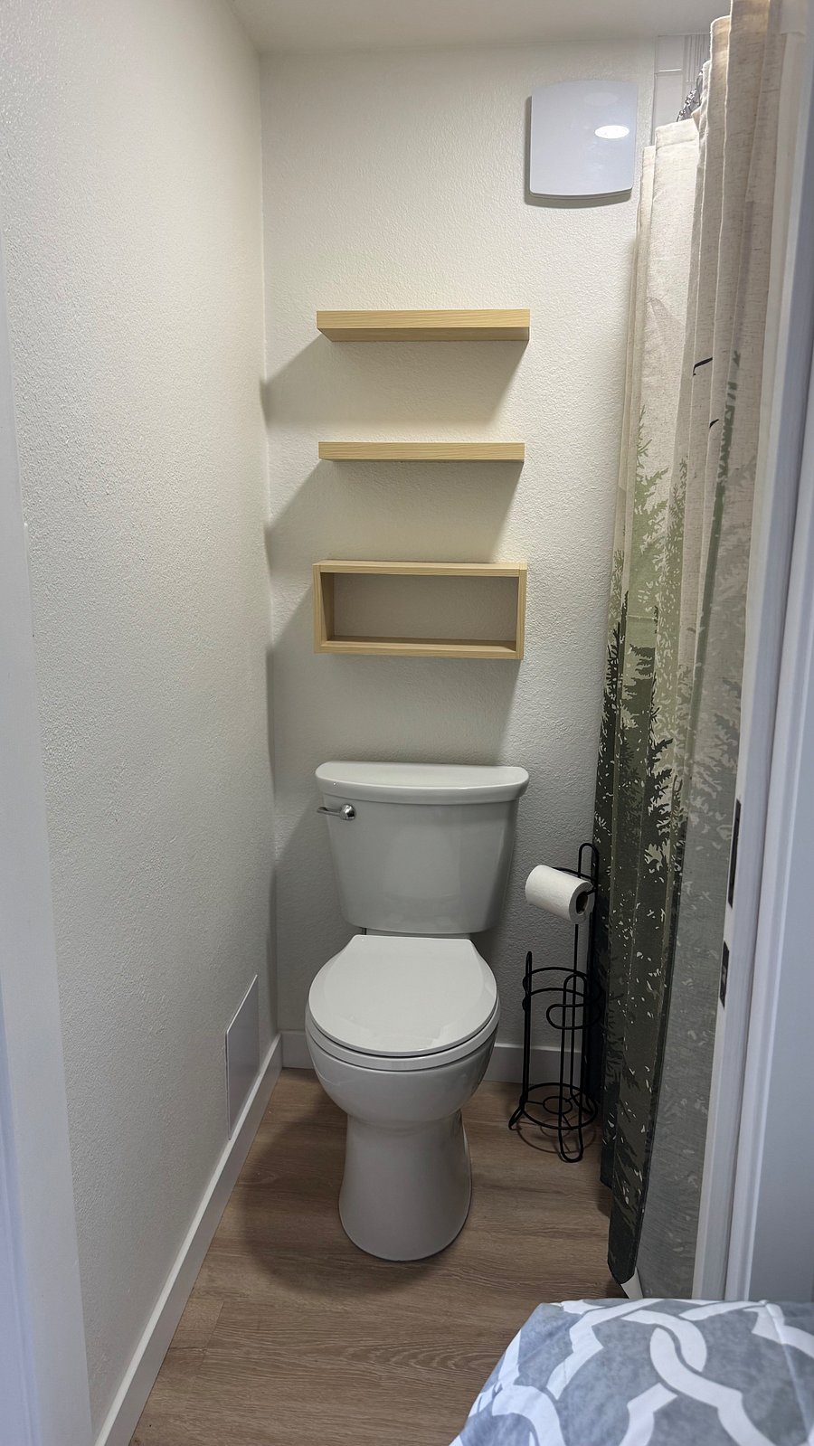 Furnished Finder property 831060_1 photo 3