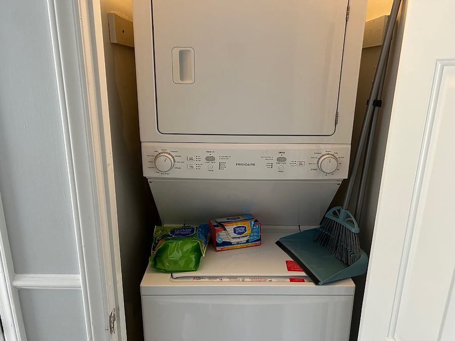 In Unit Laundry!
