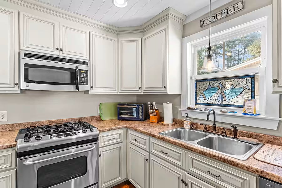 Furnished Finder property 831097_1 photo 11