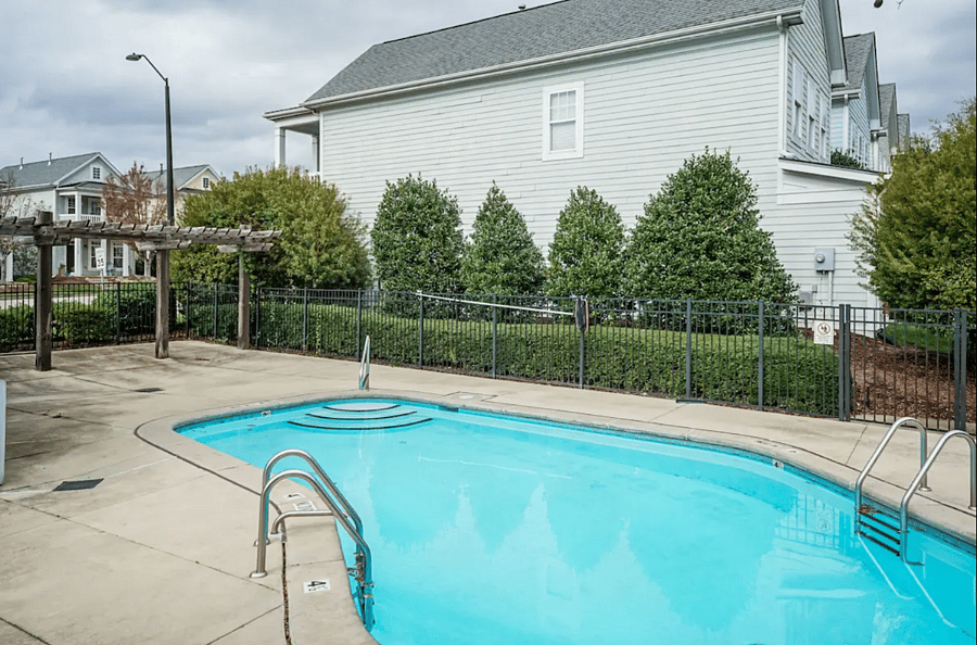 Furnished Finder property 831099_1 photo 3