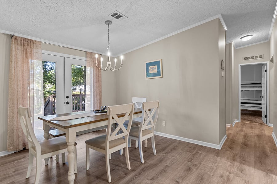 Furnished Finder property 831101_1 photo 3