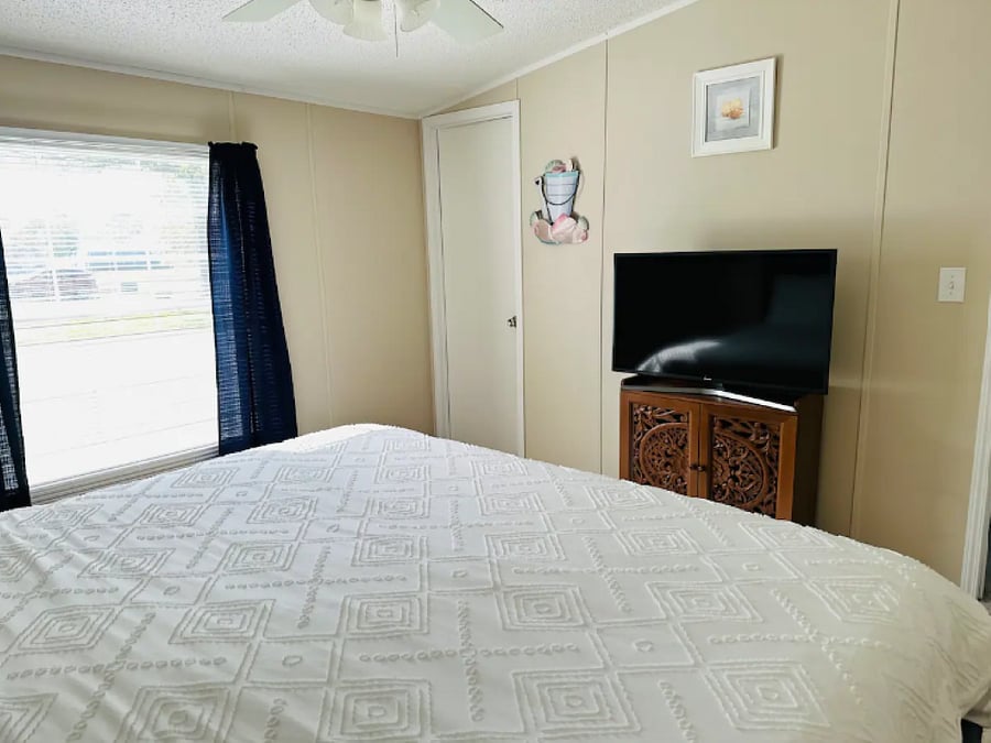 Furnished Finder property 831104_1 photo 32