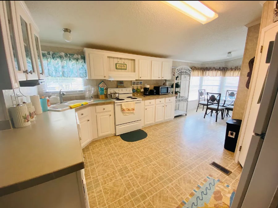 Furnished Finder property 831104_1 photo 35
