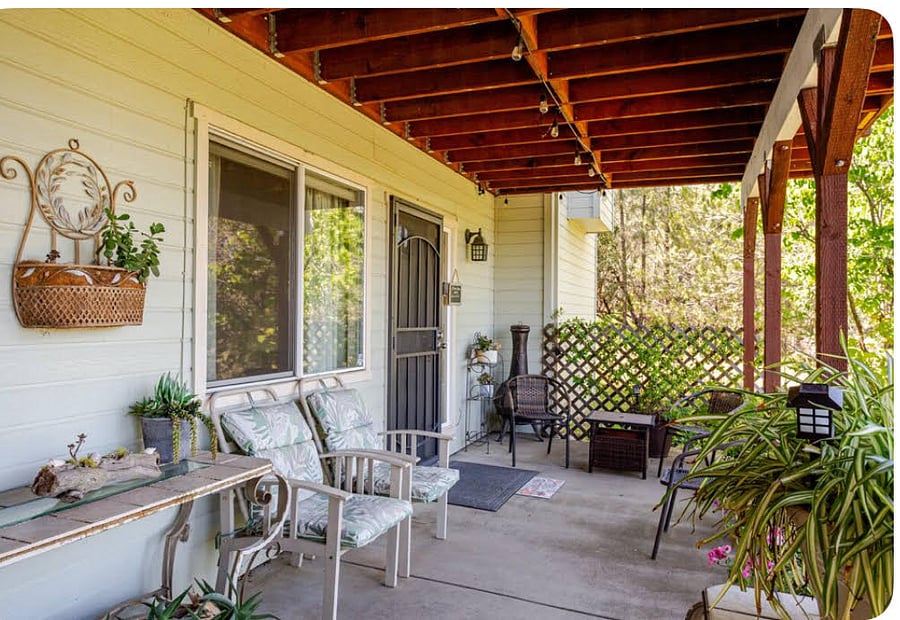 Furnished Finder property 831131_1 photo 1