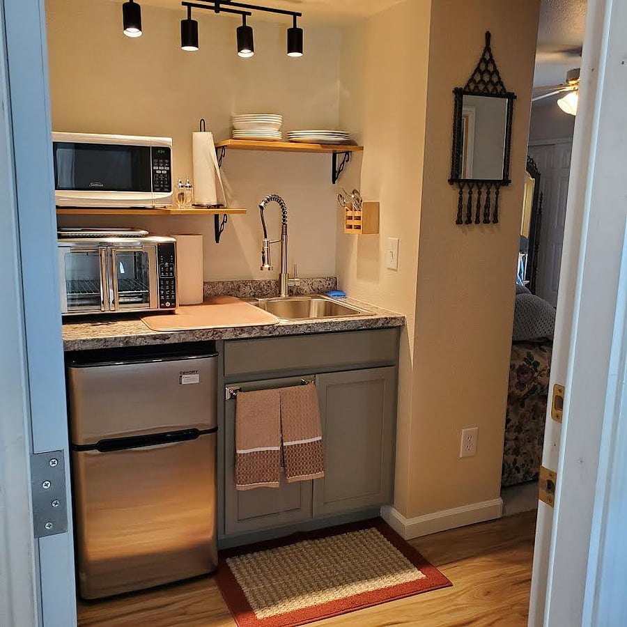 Furnished Finder property 831131_1 photo 4