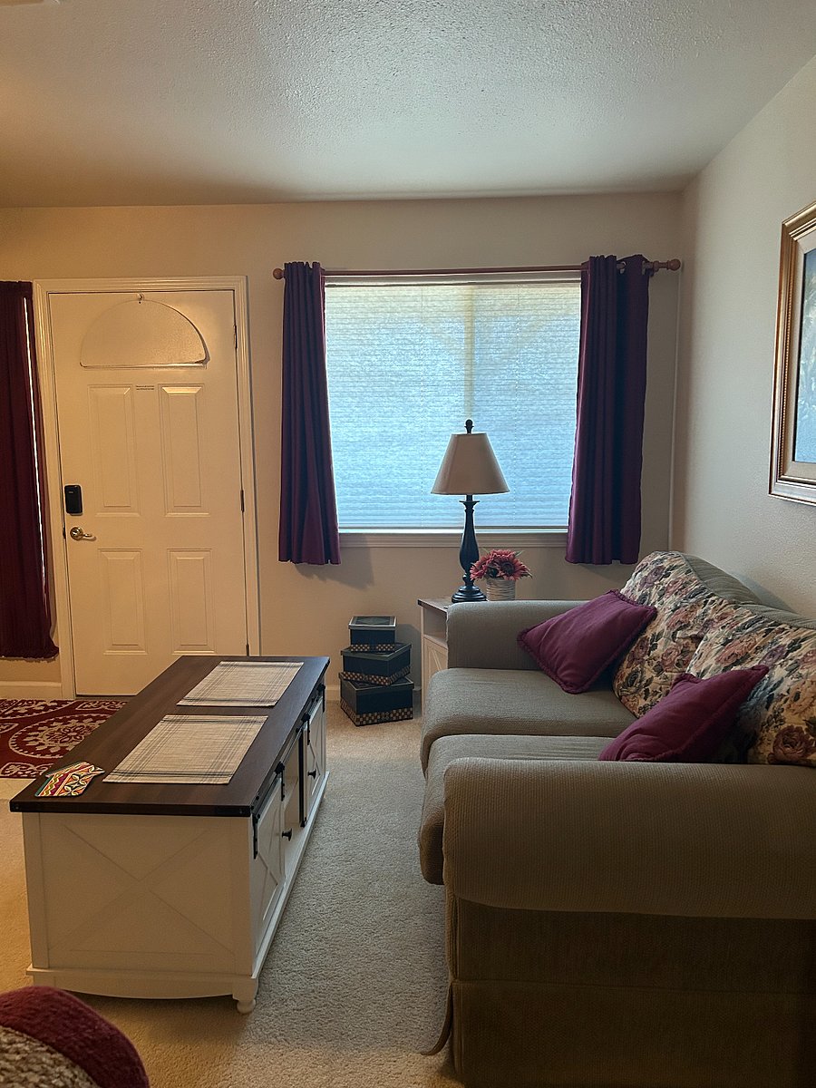 Furnished Finder property 831131_1 photo 9