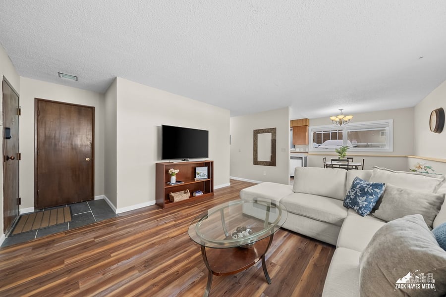 Furnished Finder property 831207_1 photo 3