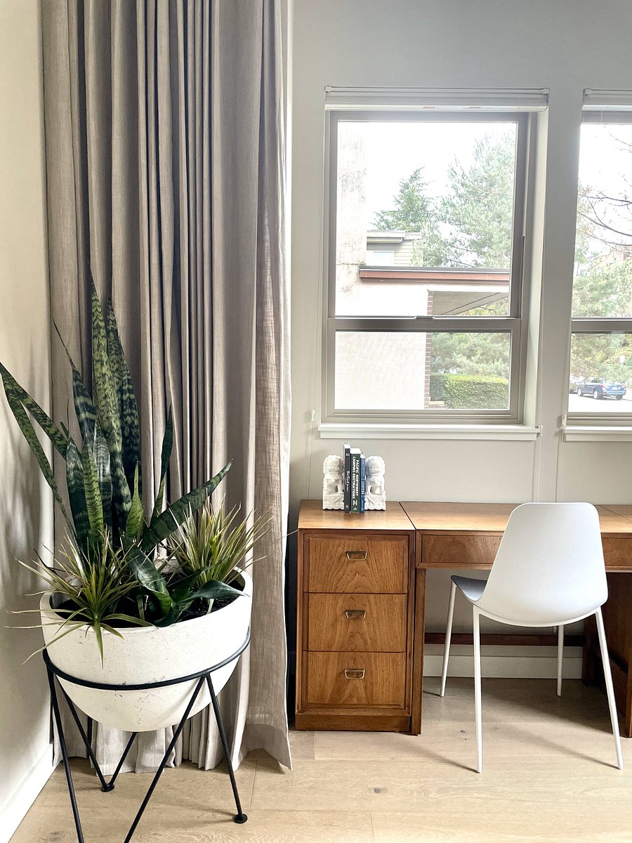 Desk Space & Storage