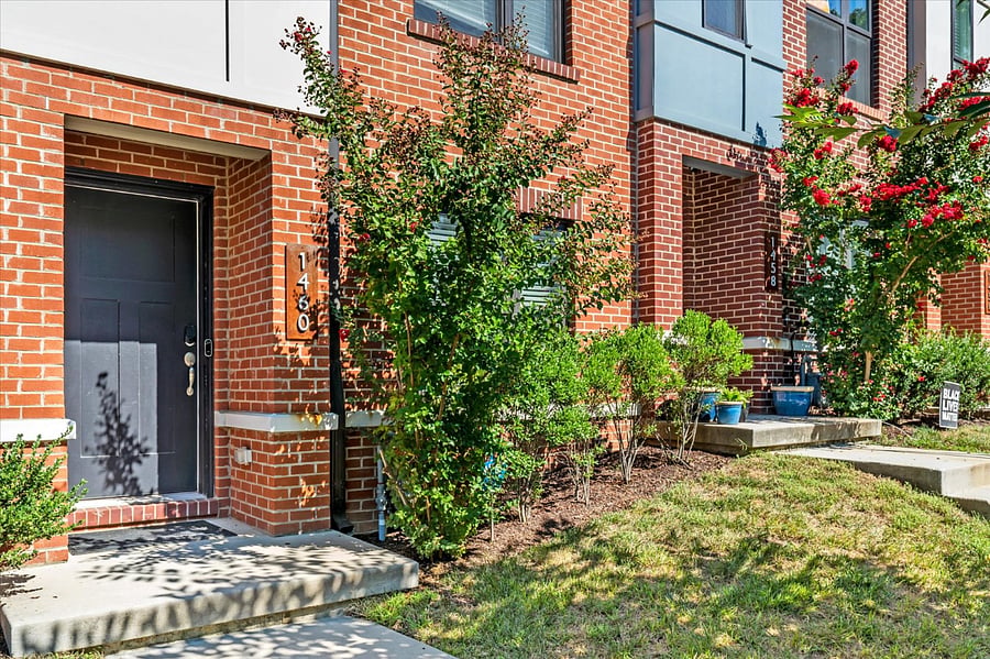 Furnished Finder property 831302_1 photo 2