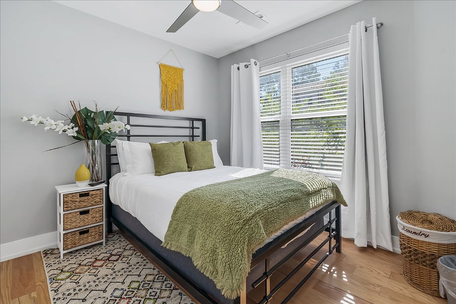 Furnished Finder property 831302_1 photo 17