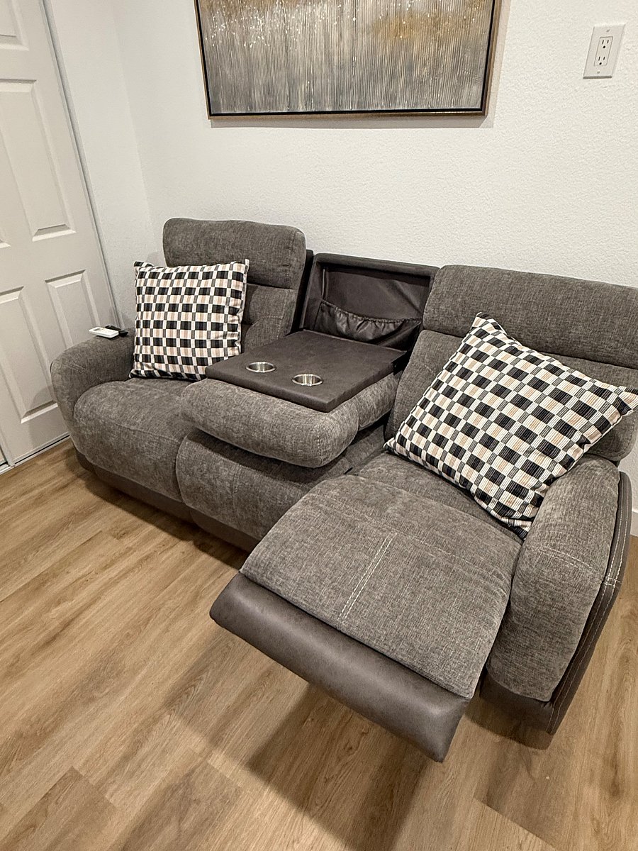 Furnished Finder property 831307_1 photo 15