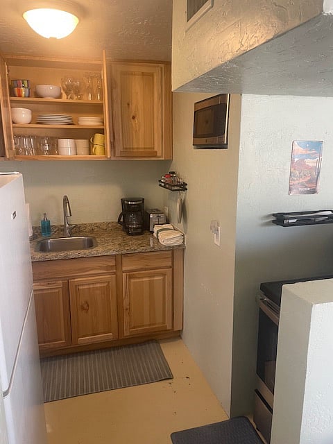 Furnished Finder property 831319_1 photo 6