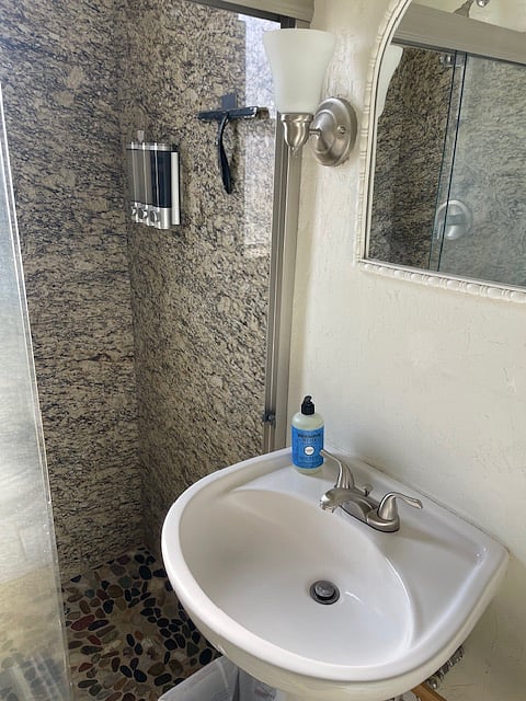 Furnished Finder property 831319_1 photo 27