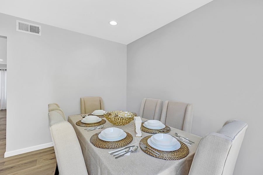 Furnished Finder property 831337_1 photo 9