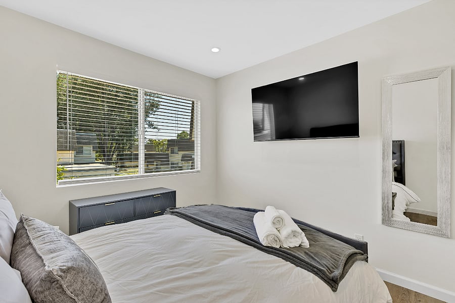 Furnished Finder property 831337_1 photo 31