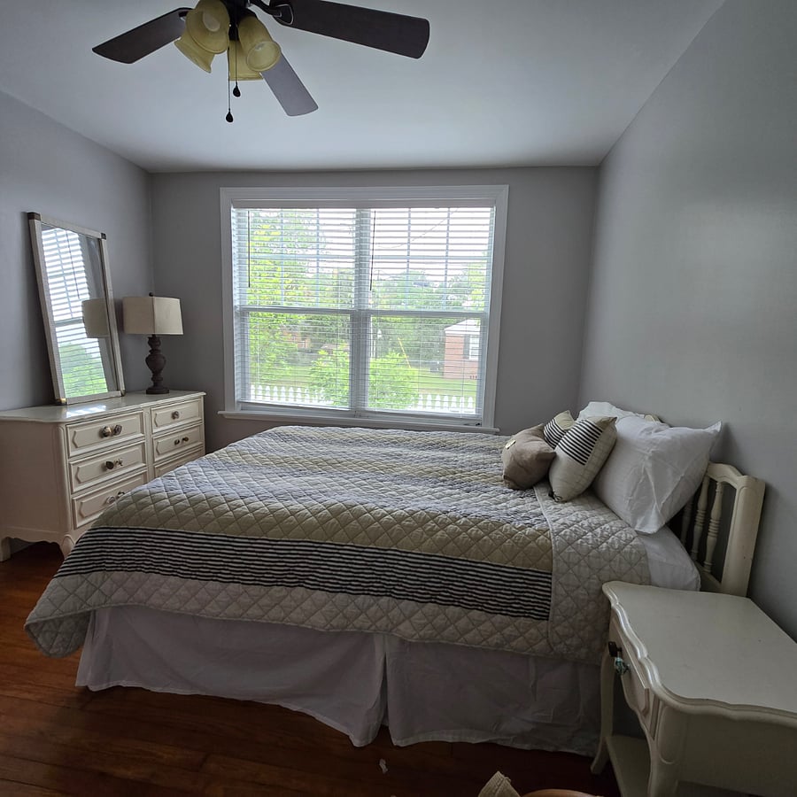 BR 2 Queen Bed
