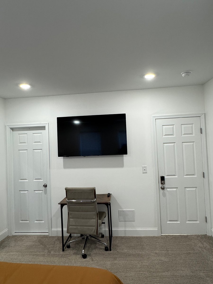 Furnished Finder property 831357_2 photo 7