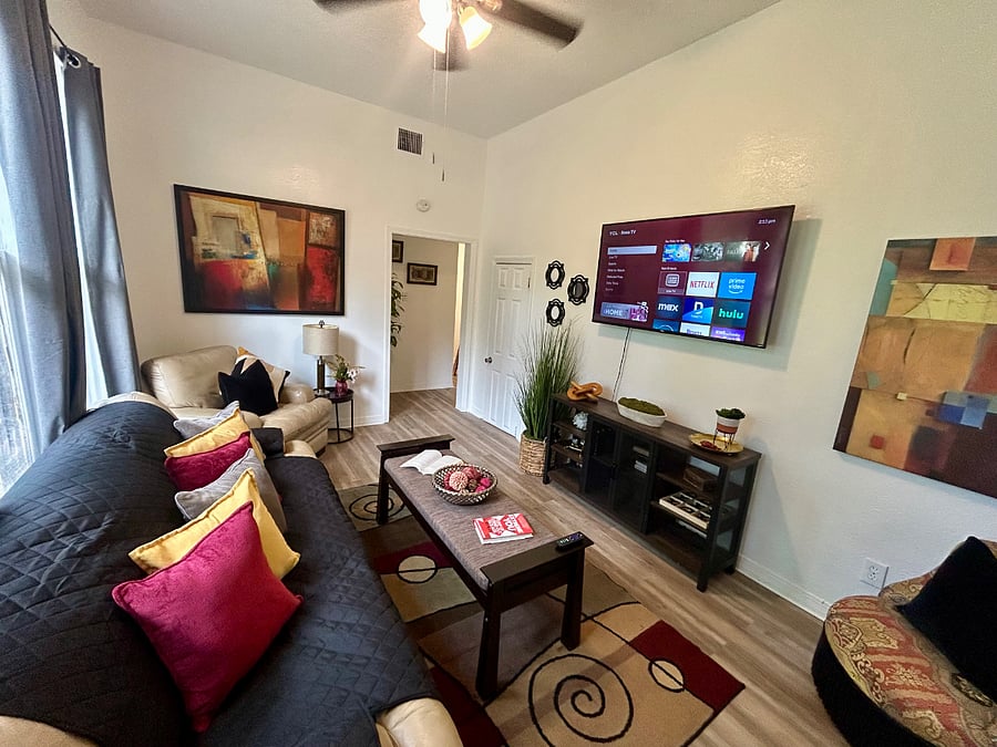Furnished Finder property 831372_1 photo 3