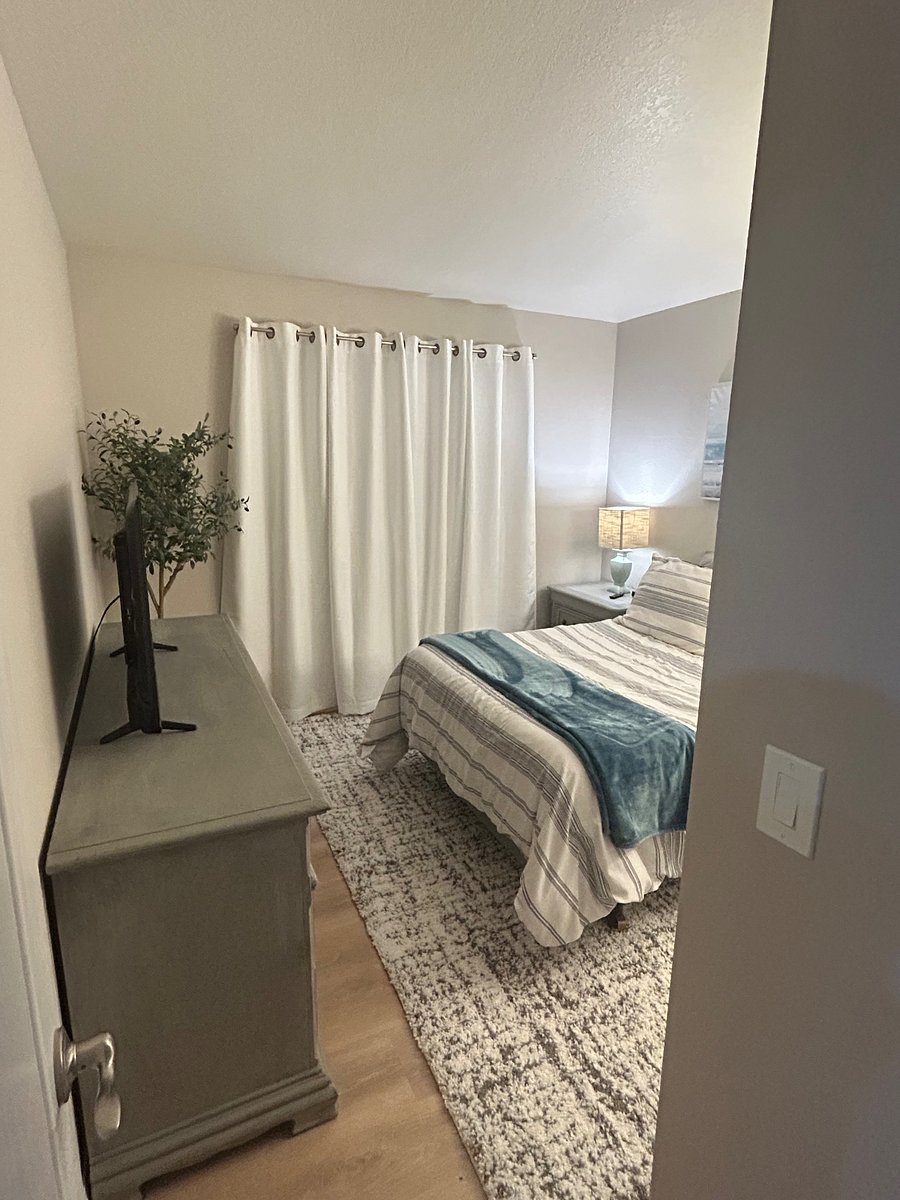 Furnished Finder property 831380_1 photo 4
