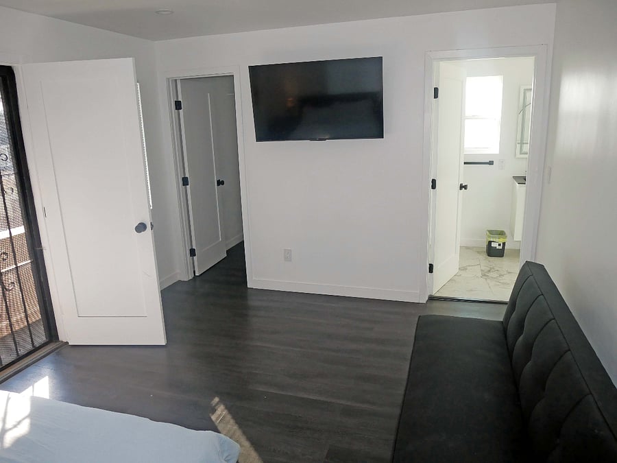 Furnished Finder property 831410_1 photo 6