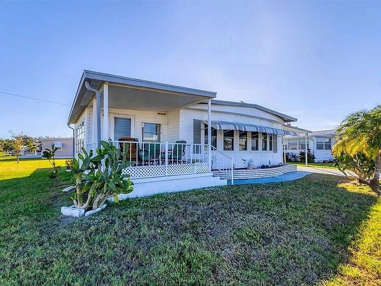 Furnished Finder property 831414_1 photo 2