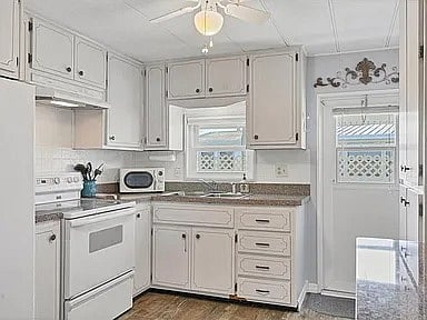 Furnished Finder property 831414_1 photo 13