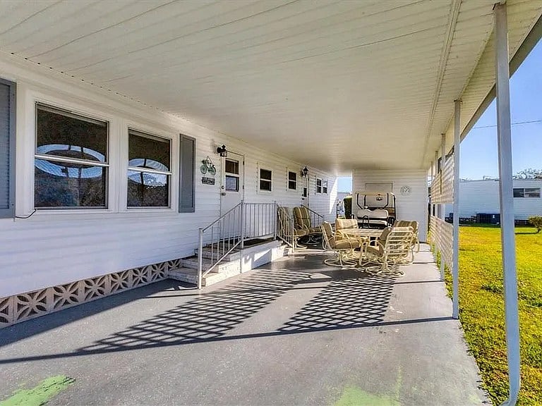 Furnished Finder property 831414_1 photo 23