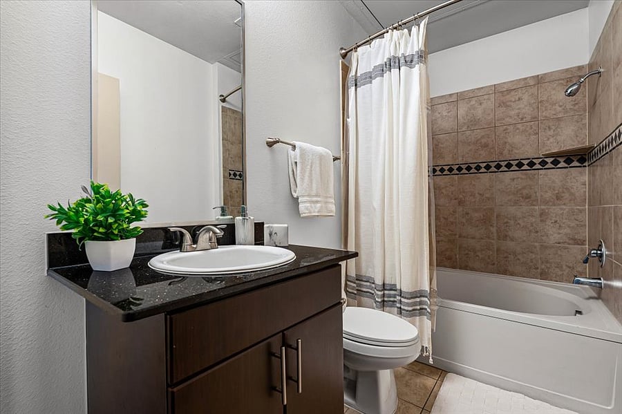 Furnished Finder property 831517_1 photo 35