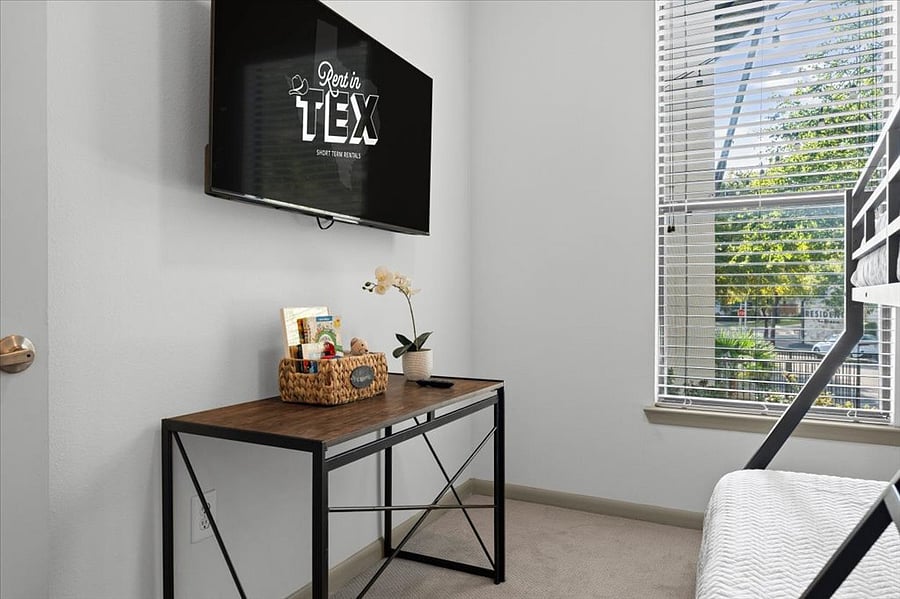 Furnished Finder property 831517_1 photo 37