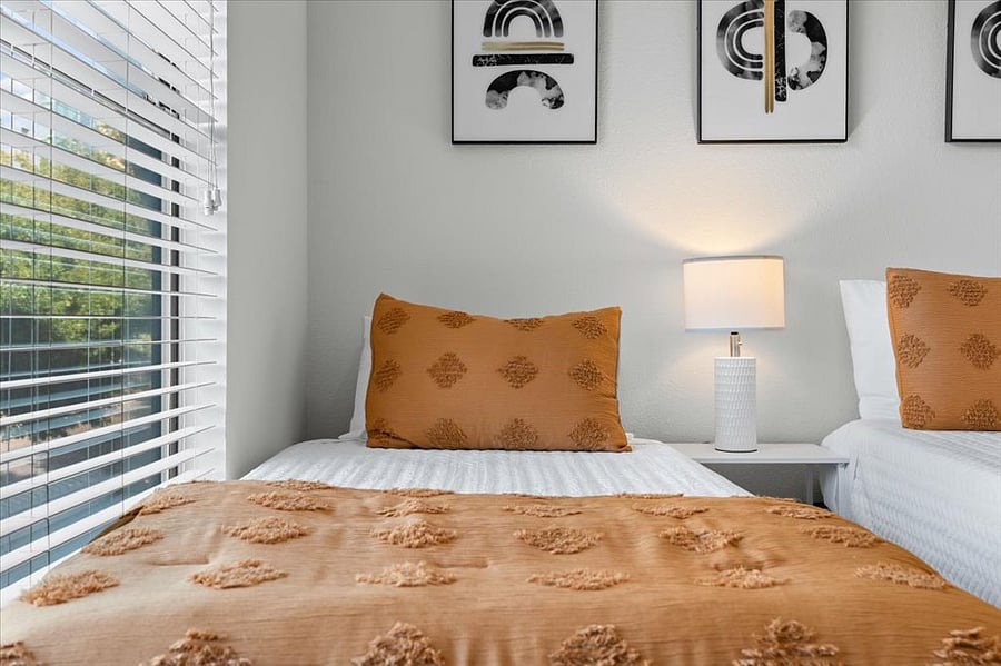 Furnished Finder property 831517_1 photo 65