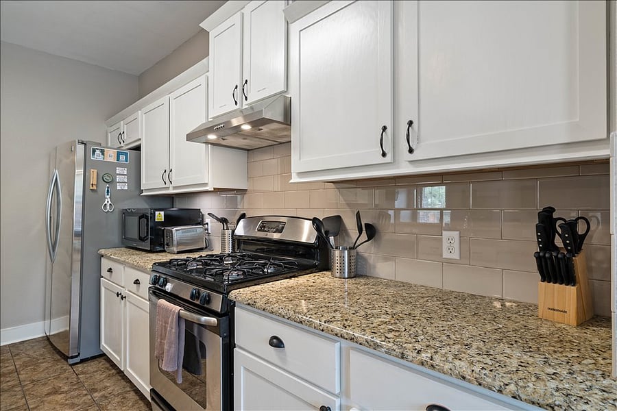 Furnished Finder property 831518_1 photo 5