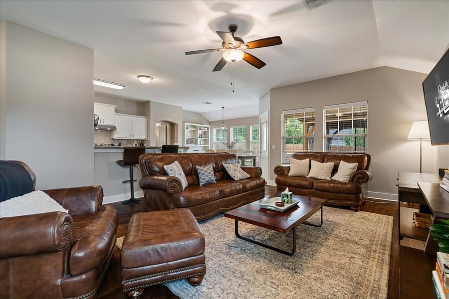 Furnished Finder property 831518_1 photo 9
