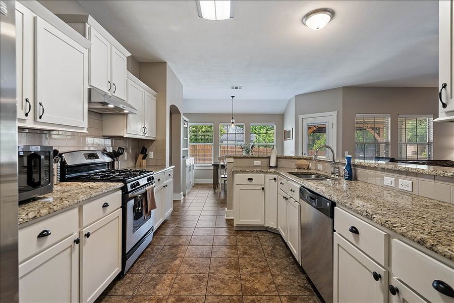 Furnished Finder property 831518_1 photo 10
