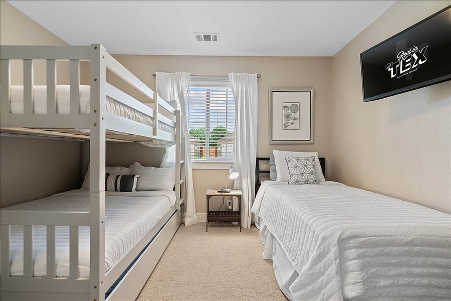 Furnished Finder property 831518_1 photo 22